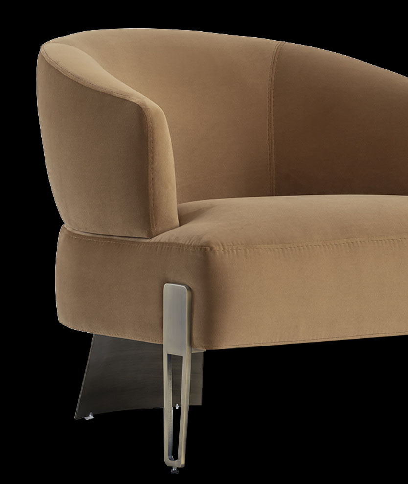 Techno Bergere Secondary Image